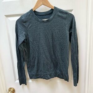 Lululemon Breeze By dark blue teal Long Sleeve top 6
